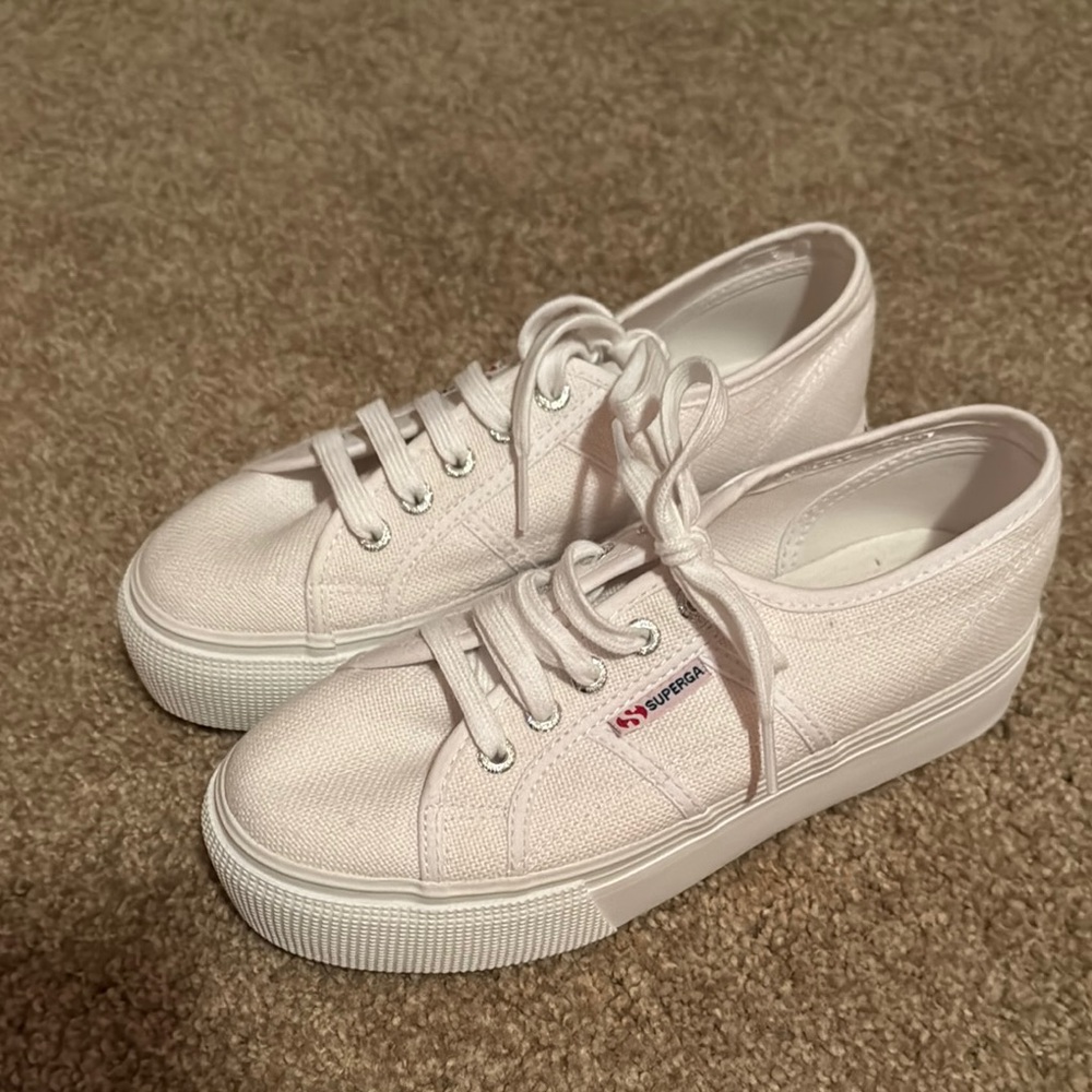 Superga Women's Pink Canvas Sneakers